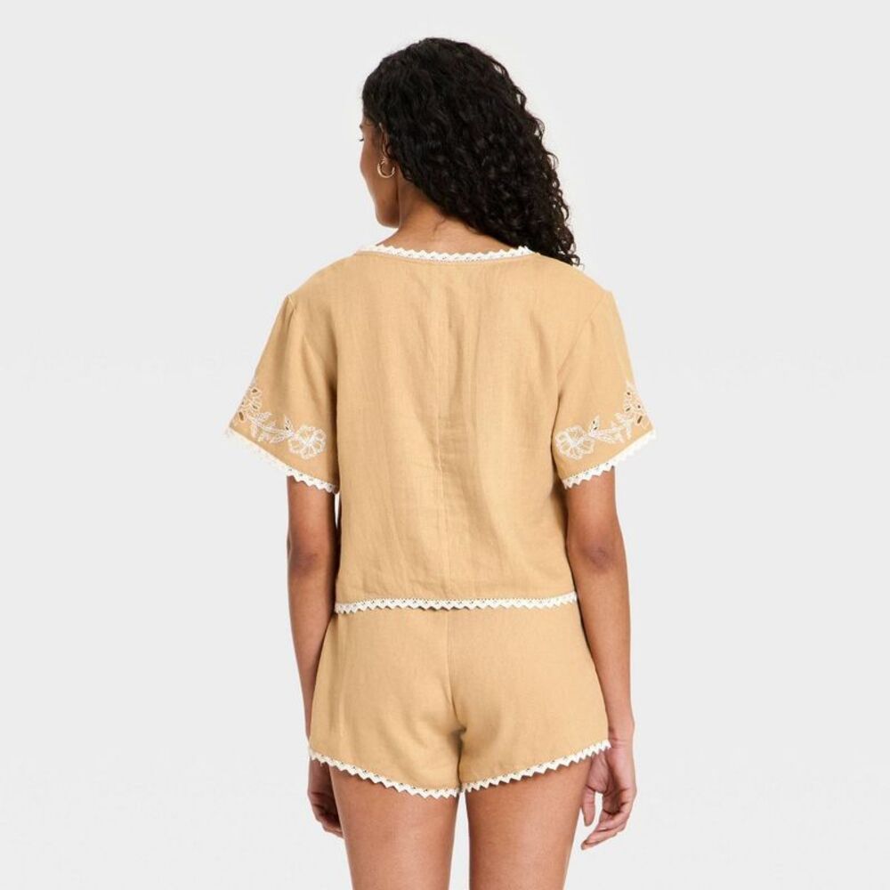 Universal Thread - Women's Short Sleeve Cutwork V-Neck Blouse - Unive Tan - Picture 2 of 3
